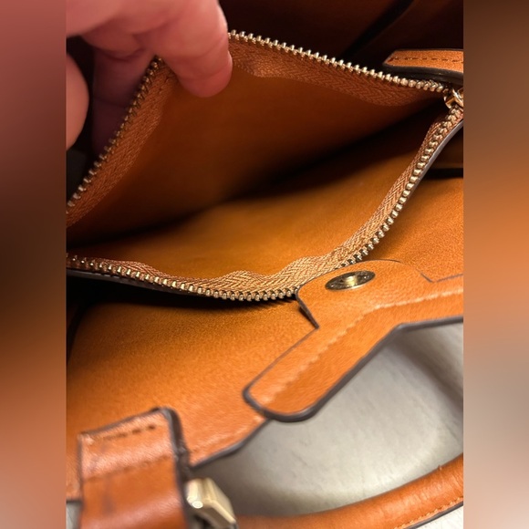 Steve Madden FloralHandbag Perfect Spring Bag. Medium Size Colorful‎ Tote - Picture 15 of 16